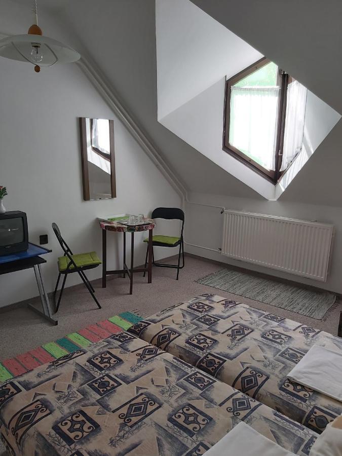 Panoráma Üdülőszálló Sopron Exterior foto